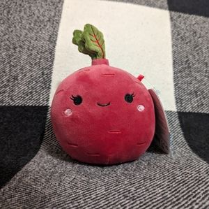 FREE w/ Purchase Claudia 5"